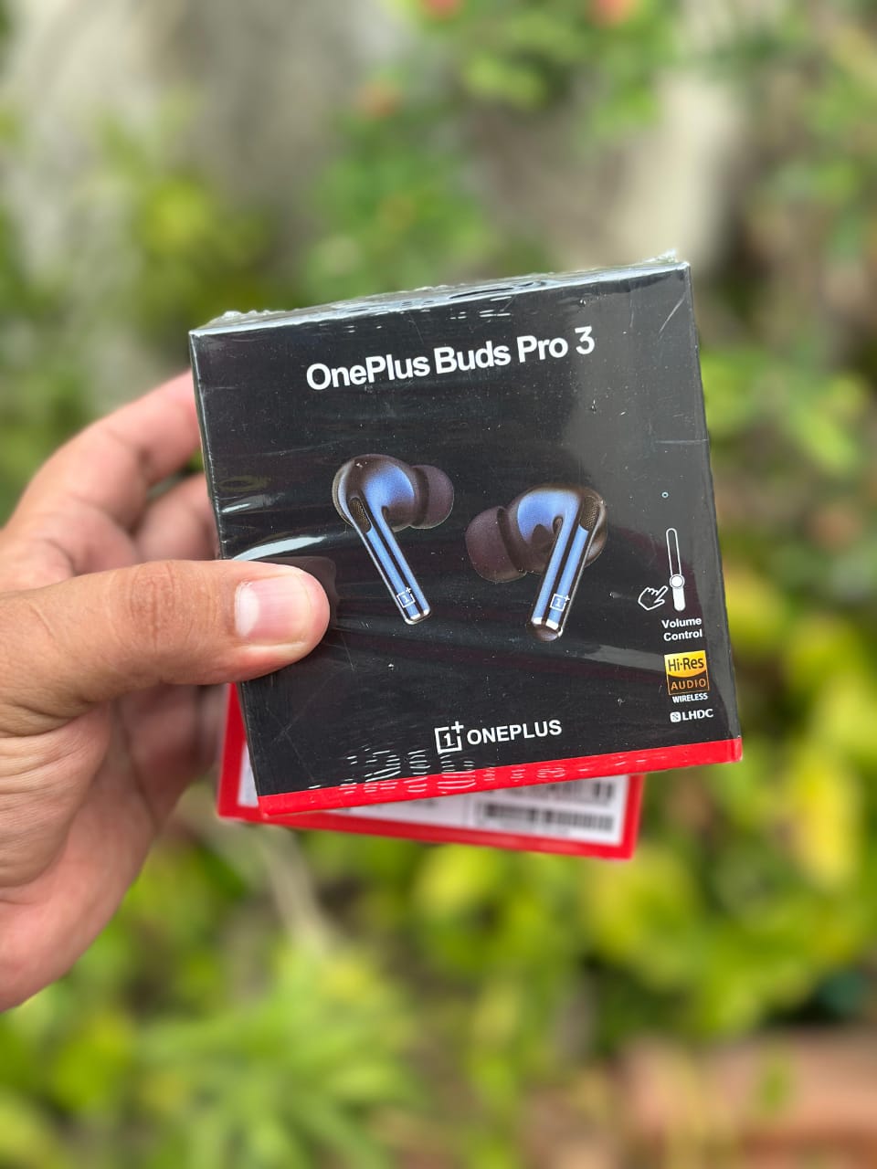 OnePlus Buds 3 Pro – Premium Sound, Perfect Style