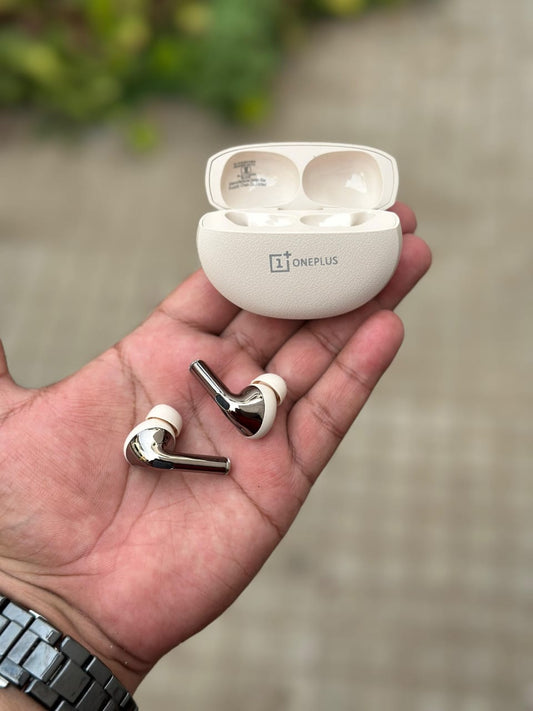 OnePlus Buds 3 Pro – Premium Sound, Perfect Style