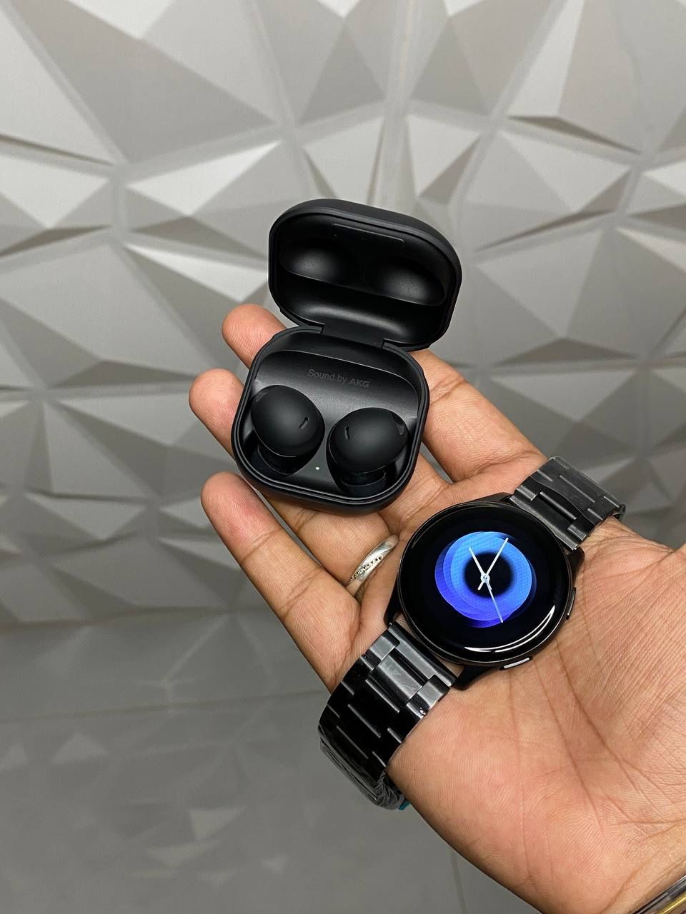 Samsung Active 2 And Samsung Galaxy Buds2 pro